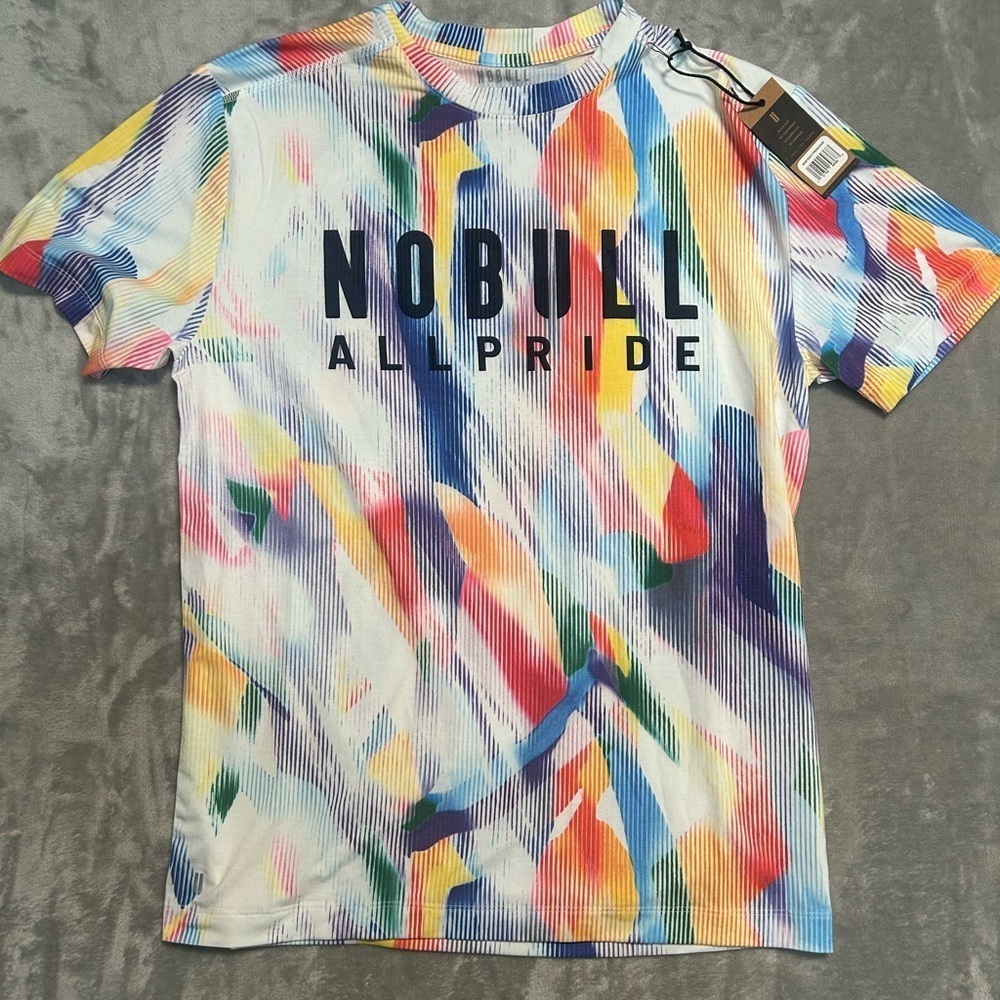 NWT Nobull All Pride T Shirt Women’s Medium Rainbow Lightweight